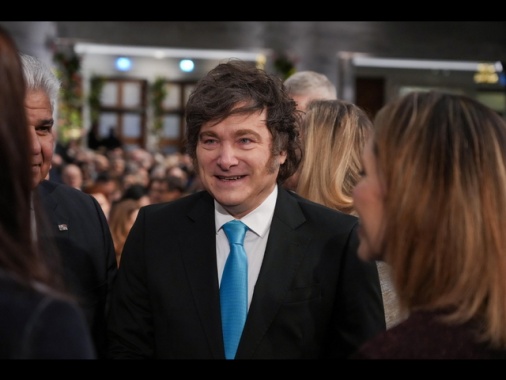 Il Tesoro dell'Argentina supera un test sul debito ma a caro prezzo