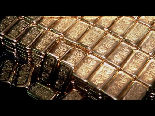 Oro in calo sotto i 4.600 dollari l'oncia, giù anche platino e argento