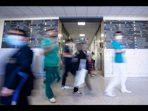 Ciriani, emendamento del governo, medici a lavoro fino a 72 anni