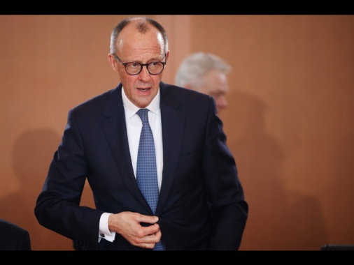 Merz, il regime iraniano usando il terrore ha i giorni contati