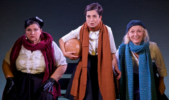 Le calciatrici che sfidarono il Duce sul palco allo Spazio Yak