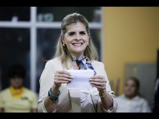 Media, la candidata di destra Laura Fernandez vince le presidenziali in Costa Rica