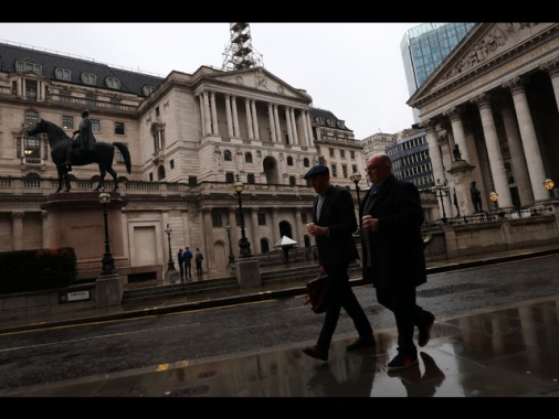 La Bank of England mantiene invariati i tassi al 3,75% in Gb