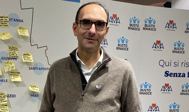 Piscina chiusa a Busto, Loschiavo attacca il sindaco