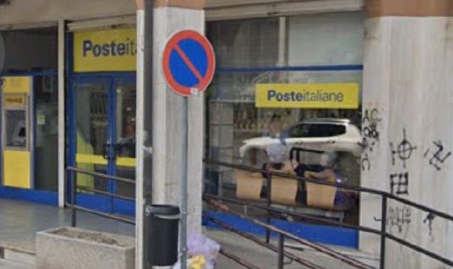 Gerenzano, Poste chiuse da una vita: scontro politico