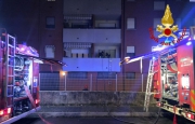 Busto Arsizio, fiamme in casa. Salvato un cane