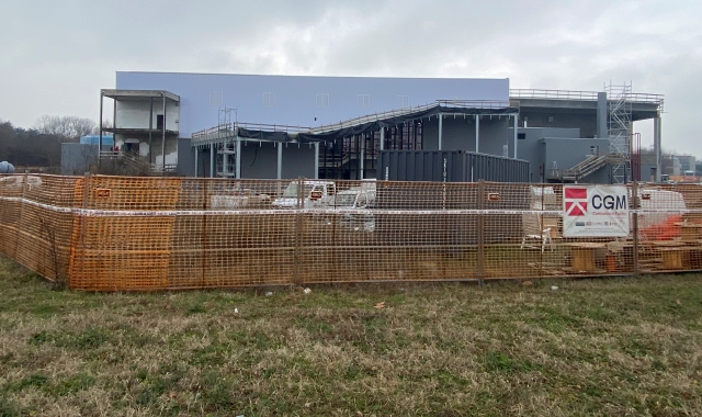 Il cantiere per il nuovo Palaginnastica di Beata Giuliana è ormai a buon punto. Sotto il vicesindaco e assessore allo sport Luca Folegani