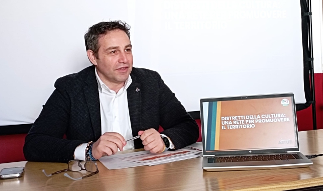 Il Pd lancia i distretti della cultura