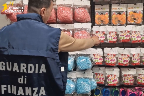 Coriandoli fuori norma, sequestri e sanzioni fino a 20mila euro