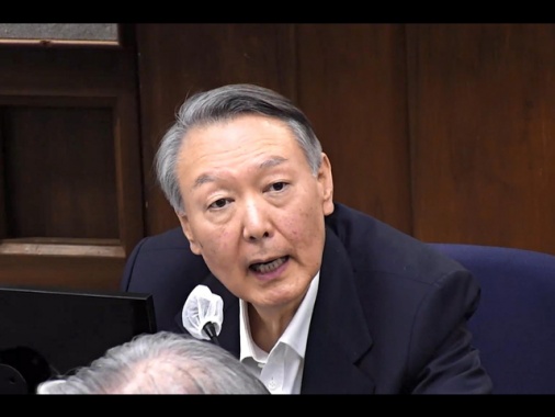 Oggi la sentenza per l'ex presidente Yoon, rafforzata la sicurezza a Seul