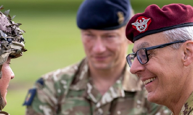 Il generale di Corpo d’Armata Gianluca Carai è dal 12 settembre 2025 al comando del NATO Rapid Deployable Corps che ha sede nella caserma Ugo Mara di Solbiate Olona. Comanda anche l’Allied Reaction Force