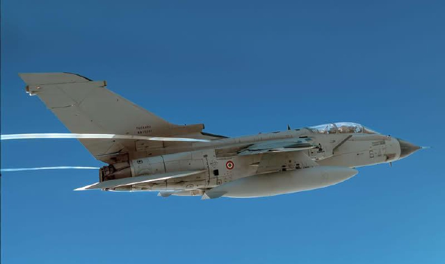 Uno scatto della mostra fotografica “Custodi del cielo” al museo del volo di Malpensa