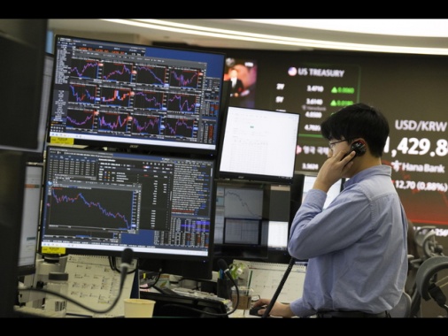 Borsa: l'Asia chiude positiva e guarda agli investimenti per l'Ia