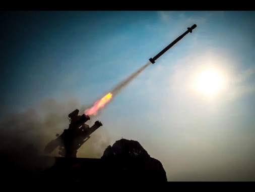 Idf, lanciati missili dall'Iran verso Israele