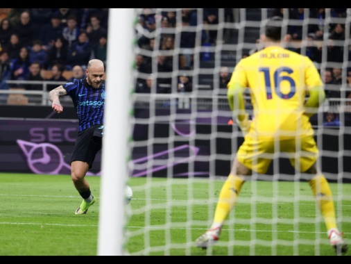 Calcio: Dimarco, i miei sono bei numeri ma senza titoli contano poco