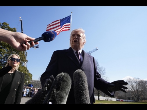 Trump, '48 leader iraniani andati via in un colpo solo'