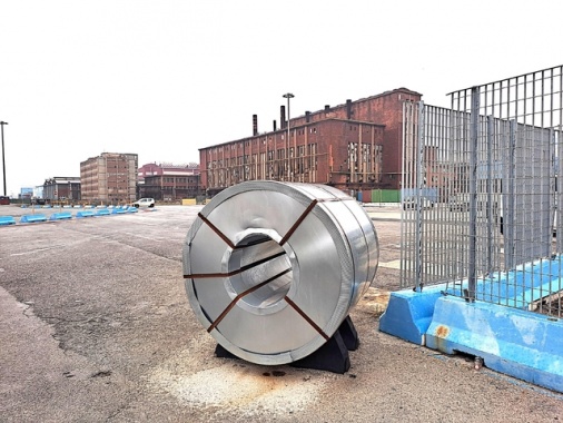 Sindacati proclamano 24 ore di sciopero per l'operaio morto all'ex Ilva