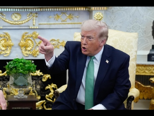 Trump attacca gli alleati Nato per l'Iran, 'codardi, ce ne ricorderemo'