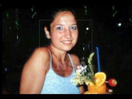 Garlasco, 'Chiara Poggi lottò con il suo assassino'