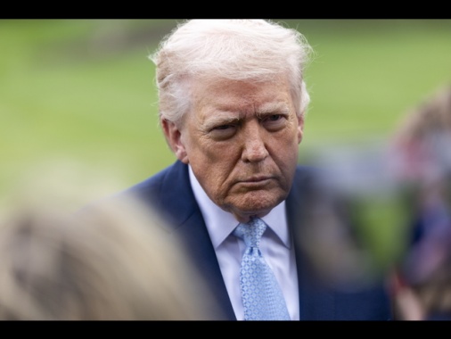 Axios, 'Trump sta creando una squadra per negoziare con l'Iran'