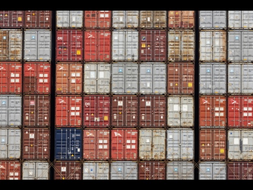 Istat, 60% import strategico da Paesi a rischio medio o alto