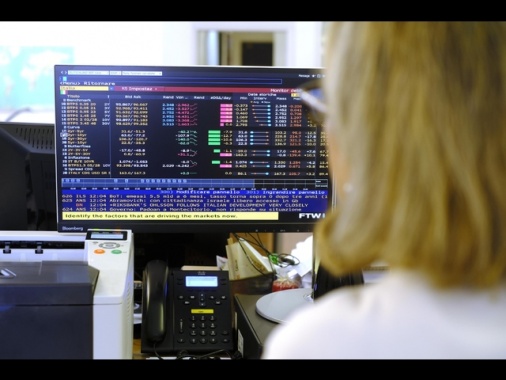 Lo spread tra Btp e Bund chiude in crescita a 92,5 punti base