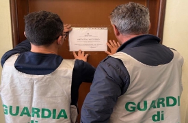 Frodi fiscali e riciclaggio, sequestrati cinque immobili nel Legnanese