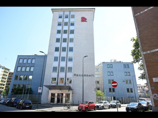 Recordati, da Cvc offerta non vincolante a 52 euro per azione