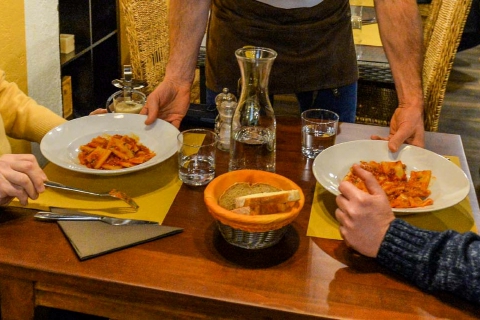 Il rincaro è servito: famiglie fuori menù