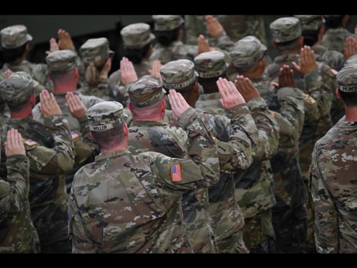 Wsj: 'Usa verso i 17.000 soldati in Medio Oriente, pronti per l'Iran'