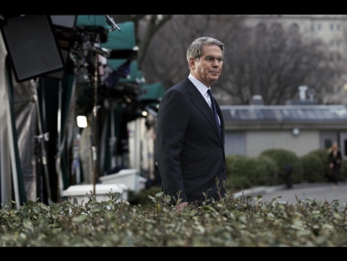 Bessent, gli Usa riprenderanno nel tempo il controllo di Hormuz