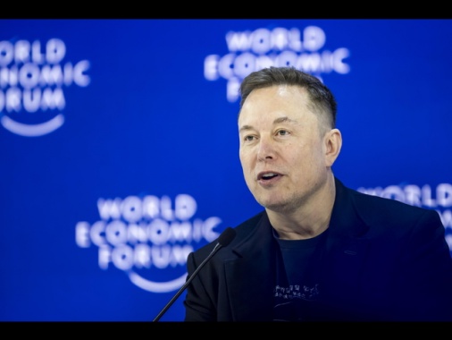 'Musk ha depositato i documenti per l'ipo di SpaceX'