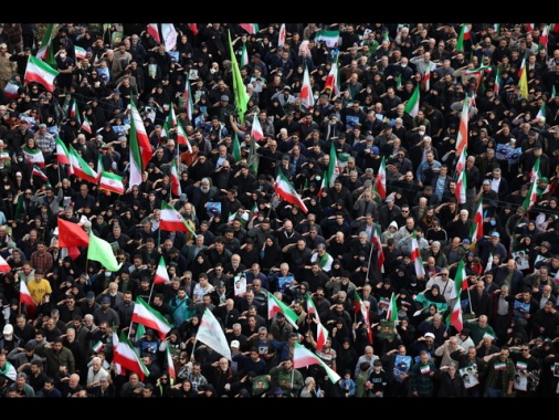 A Teheran funerali e messaggi di 'vendetta' dopo un mese di guerra