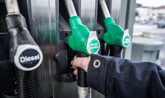 Prorogato il taglio delle accise fino al primo maggio