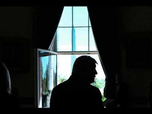 La Casa Bianca nega di considerare l'uso dell'arma nucleare in Iran