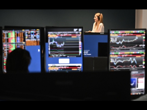 Borsa: Europa in avvio è debole, Francoforte cede lo 0,41%