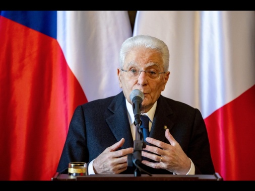 Mattarella, i cittadini ci chiedono la pace, costruirla con Ue e Nato