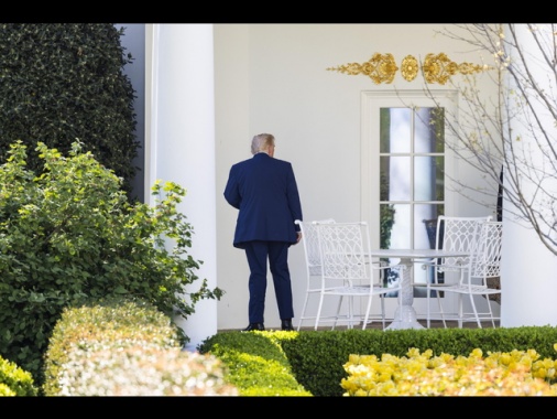 Trump, 'se la Cina invia armi all'Iran avrà grossi problemi'