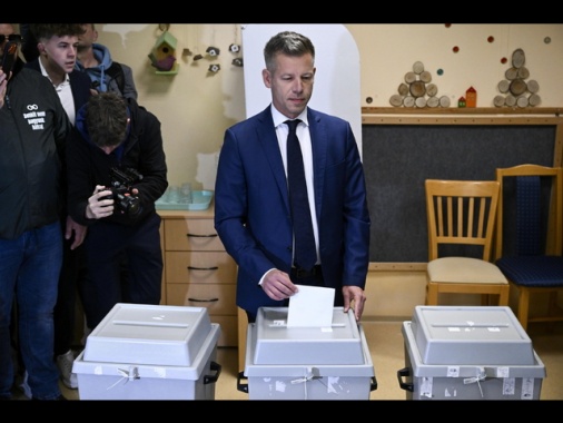 Ultimo sondaggio pre-voto, 'Magyar in vantaggio al 55%, Orban al 38%'