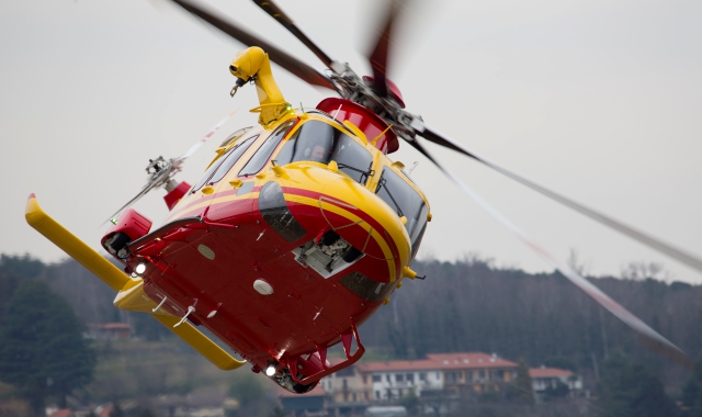 Malore al bar, 62enne in ospedale