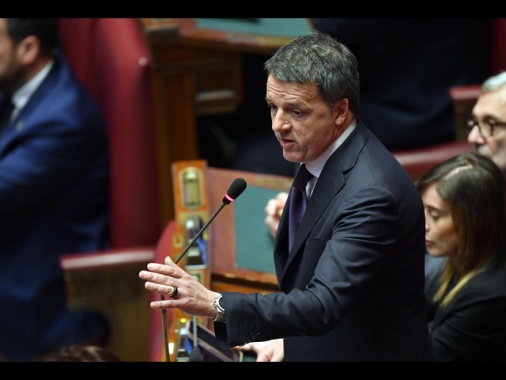 Renzi, difendere il Papa è un dovere, dove sono Tajani e Salvini?