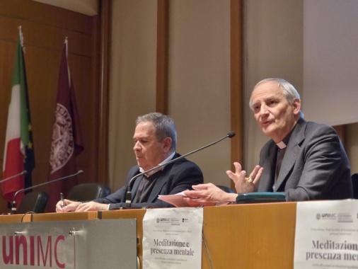 La Cei, 'Trump rispetti il Papa e il suo ministero'