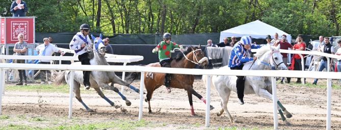 Legnano: fantini in pista