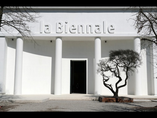 Biennale Arte, nascono i Leoni dei visitatori, anche Russia e Israele per i premi