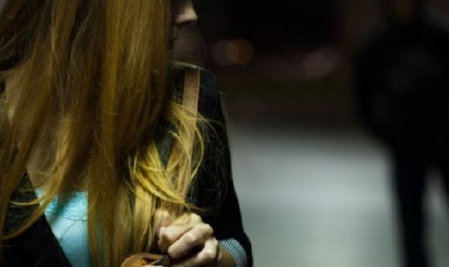 «Mi fissava, poi mi ha pedinata». L’incubo di una commessa di Varese