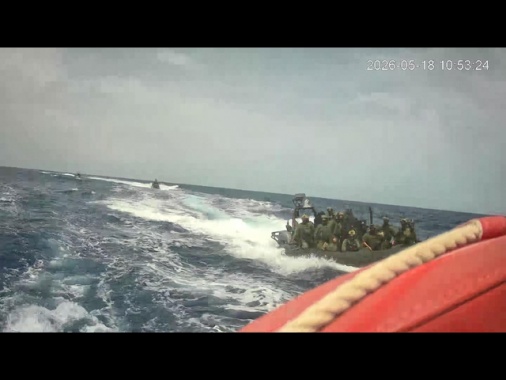 Attivisti della Flotilla cominciano ad arrivare a Ashdod su navi Idf