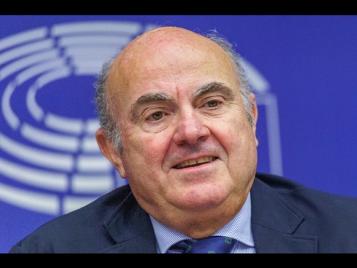 De Guindos (Bce), aumentano rischi da Hormuz e minacce cyber