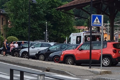 Pestaggio a Porto Ceresio: baby gang picchia un uomo e scappa in treno