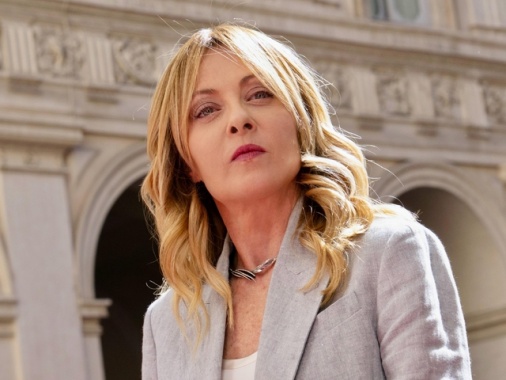 Meloni, non possiamo dire ai cittadini che i soldi ci sono solo per la difesa
