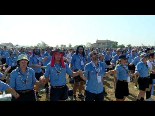 Svolta storica per gli scout italiani, l'Agesci apre a guide Lgbt